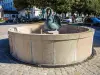 Лебединый фонтан, площадь 11 ноября (© J.E)